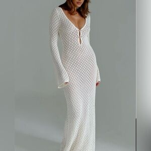 Elegant White Knit Dress Cover Up